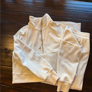 Lululemon off white velvet scuba set